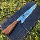 Faca  Artesanal P/ Churrasco 10" 3mm Lâmina com Cabo madeira + Case especial em couro - VARIOS TEMAS NA LAMINA
